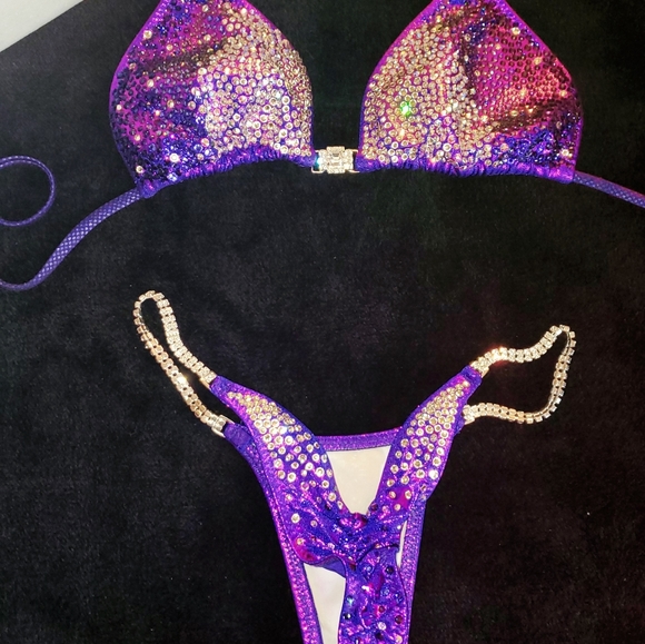 Brand New Toxic Angelz pro cut competition bikini - Picture 2 of 3